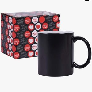 NIB Hot Cold Heat Sensitive Color Changing Ceramic Mug 11oz- cute kitten